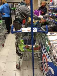 Einkauf mit Superman.